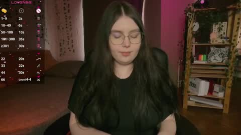 Astrid online show from April 17, 2026, 7:55 am