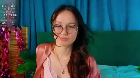 Snapshot of arlengross chatting on July 16, 2026, 9:43 pm Bella3 online show from July 16, 2026, 9:43 pm