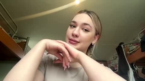 Snapshot of arlettaeavey chatting on May 15, 2026, 6:53 am Kate online show from May 15, 2026, 6:53 am