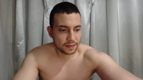 Snapshot of armando_2002 chatting on May 18, 2026, 5:13 am ARMANDO online show from May 18, 2026, 5:13 am