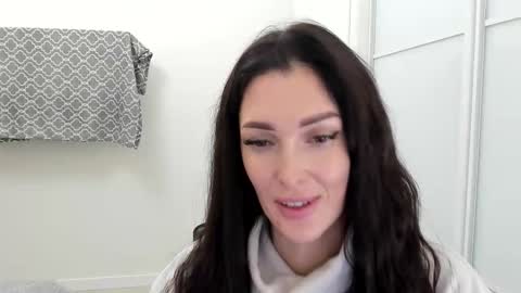 Snapshot of armanigirl chatting on November 15, 2025, 1:40 pm armanigirl online show from November 15, 2025, 1:40 pm