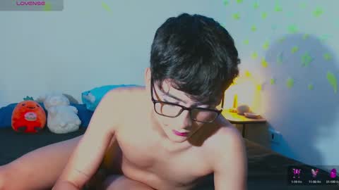 Snapshot of arnold_laurent chatting on March 6, 2025, 11:53 pm Arnold online show from March 6, 2025, 11:53 pm