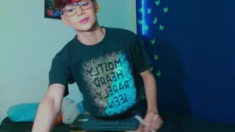 Snapshot of arnold_laurent chatting on October 22, 2025, 7:19 am Arnold online show from October 22, 2025, 7:19 am