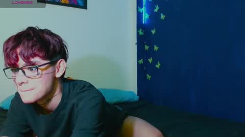 Snapshot of arnold_laurent chatting on October 24, 2025, 11:17 am Arnold online show from October 24, 2025, 11:17 am