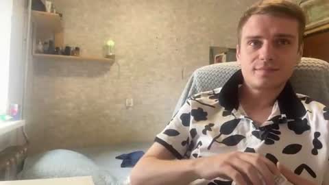 Snapshot of arnolngang chatting on June 30, 2026, 12:50 pm arnolngang online show from June 30, 2026, 12:50 pm