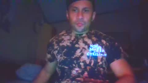 Snapshot of aroddriguezz2020 chatting on March 11, 2025, 9:02 am aroddriguezz2020 online show from March 11, 2025, 9:02 am