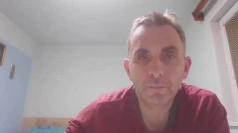 Snapshot of aromannn chatting on December 19, 2024, 8:13 pm aromannn online show from December 19, 2024, 8:13 pm