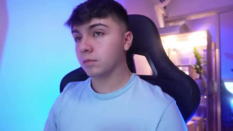 aron__cooper online show from March 24, 2026, 4:23 pm