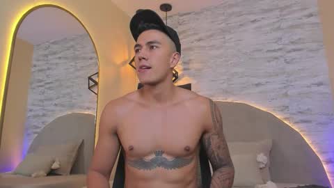 ARON BOLT online show from February 1, 2026, 12:15 pm