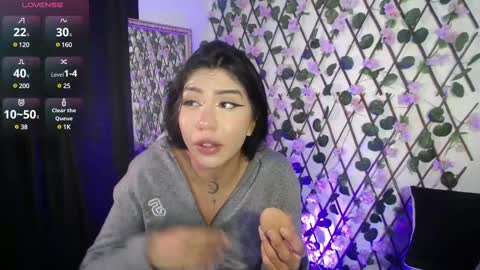 Snapshot of aron_gomez chatting on March 4, 2025, 5:00 am aron online show from March 4, 2025, 5:00 am