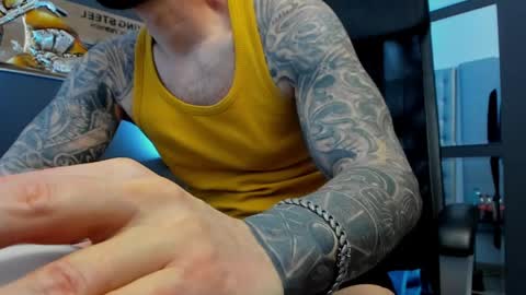 AronGrant online show from April 3, 2026, 8:23 am