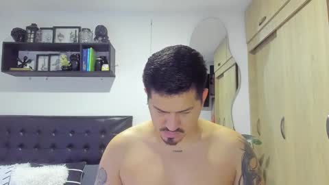 ARON  Independent model  online show from March 17, 2026, 3:00 am