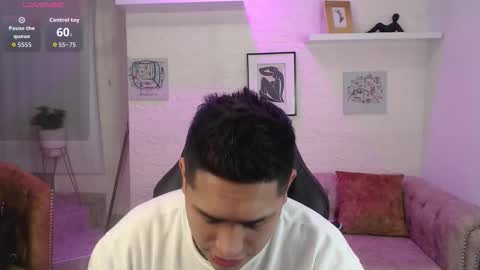 Aron online show from December 18, 2025, 3:12 am