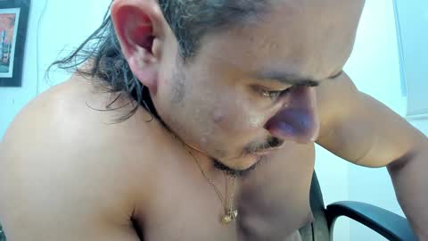   online show from February 8, 2025, 11:02 pm