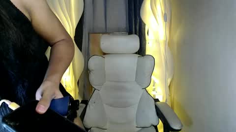 Snapshot of arria_ chatting on July 27, 2026, 11:28 am Arria online show from July 27, 2026, 11:28 am