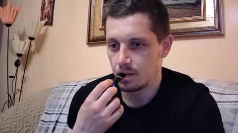 Snapshot of arromwilliam90 chatting on May 25, 2026, 6:14 pm arromwilliam90 online show from May 25, 2026, 6:14 pm
