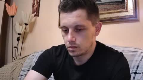 Snapshot of arromwilliam90 chatting on June 22, 2026, 3:25 am arromwilliam90 online show from June 22, 2026, 3:25 am