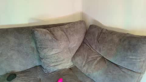 Fernanda online show from December 18, 2024, 6:03 pm