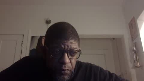 Arteblazze not daddy boy bitch or nigga online show from October 11, 2025, 4:33 am