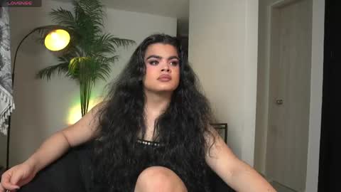 Chloe  online show from May 5, 2026, 2:08 am