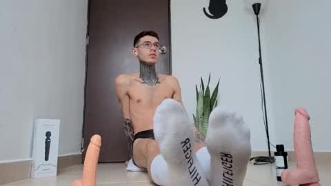 Snapshot of arteemiis chatting on February 20, 2026, 11:22 am online show from February 20, 2026, 11:22 am