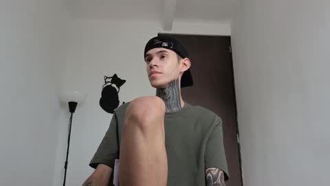 Snapshot of arteemiis chatting on February 28, 2026, 8:10 pm online show from February 28, 2026, 8:10 pm