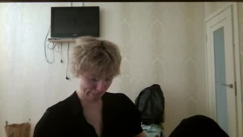 Snapshot of artem228play chatting on June 8, 2026, 11:54 am artem228play online show from June 8, 2026, 11:54 am