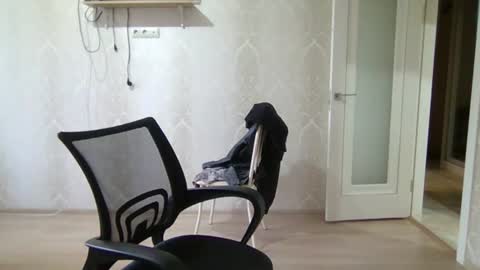 Snapshot of artem228play chatting on June 16, 2026, 1:41 am artem228play online show from June 16, 2026, 1:41 am