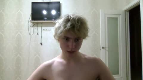 Snapshot of artem228play chatting on June 28, 2026, 10:49 pm artem228play online show from June 28, 2026, 10:49 pm