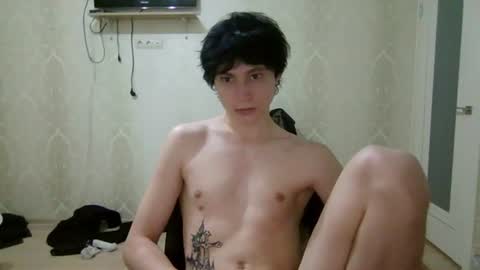 Snapshot of artem228play chatting on July 18, 2026, 12:37 am artem228play online show from July 18, 2026, 12:37 am