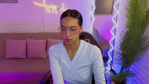 Snapshot of artemiss_tay chatting on September 23, 2025, 7:17 pm artemiss_tay online show from September 23, 2025, 7:17 pm