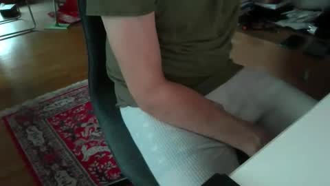 artesian99 online show from February 9, 2026, 2:32 pm