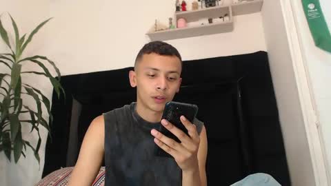 Snapshot of arthur_fochh chatting on April 19, 2026, 8:11 pm Arthur online show from April 19, 2026, 8:11 pm