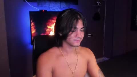 Snapshot of arthur_hunter chatting on August 6, 2026, 11:06 pm I AM HERE online show from August 6, 2026, 11:06 pm