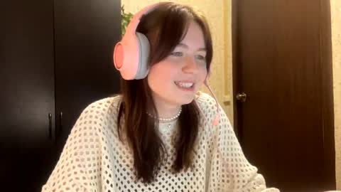 Mary online show from May 3, 2026, 3:07 pm