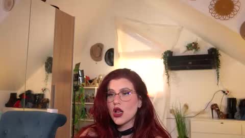 Amalia online show from February 19, 2026, 5:36 am