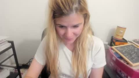MIA online show from July 25, 2026, 9:23 pm