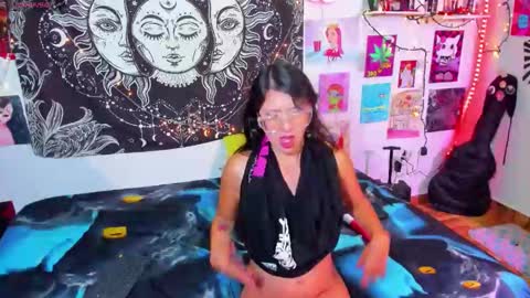 Isabella Cherry online show from May 21, 2026, 3:24 am