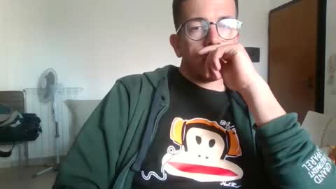 Snapshot of arturpaulval chatting on March 16, 2026, 3:49 pm arturpaulval online show from March 16, 2026, 3:49 pm