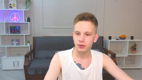 Snapshot of artycropp chatting on January 1, 2025, 2:09 pm Archie online show from January 1, 2025, 2:09 pm