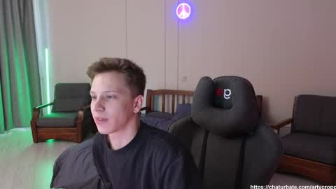 Snapshot of artycropp chatting on February 19, 2025, 12:22 pm Archie online show from February 19, 2025, 12:22 pm