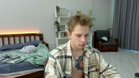 Snapshot of artycropp chatting on November 13, 2025, 1:48 am Archie online show from November 13, 2025, 1:48 am