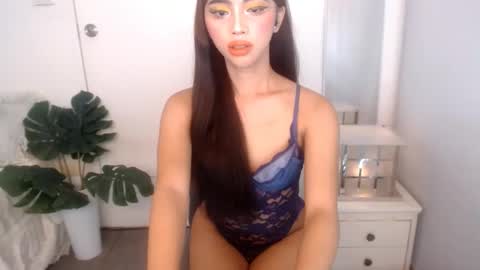 Snapshot of ary_99x chatting on April 28, 2026, 8:03 pm Ariella online show from April 28, 2026, 8:03 pm