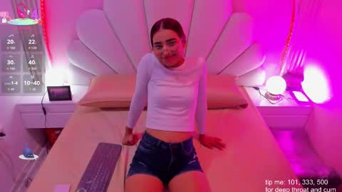 Snapshot of ary__cherry chatting on December 17, 2025, 7:20 pm Ary online show from December 17, 2025, 7:20 pm