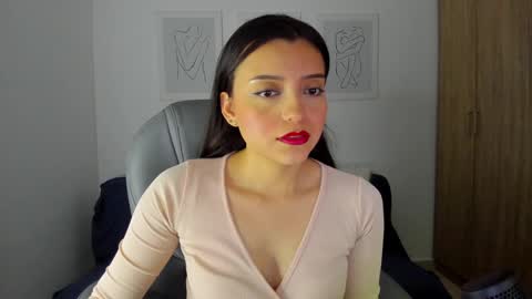 Snapshot of ary_cam230 chatting on January 4, 2025, 2:14 am Zahaara online show from January 4, 2025, 2:14 am