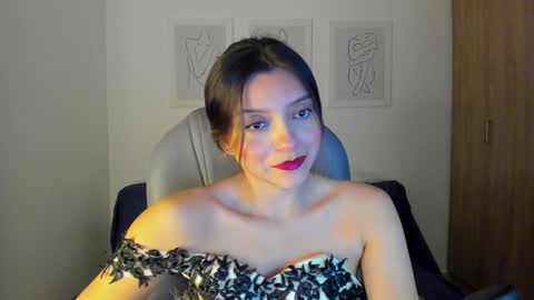 Snapshot of ary_cam230 chatting on January 11, 2025, 12:12 am Zahaara online show from January 11, 2025, 12:12 am