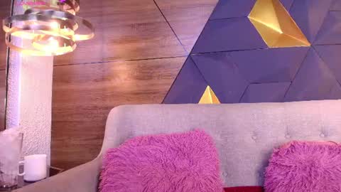 sofia online show from July 4, 2026, 11:05 am