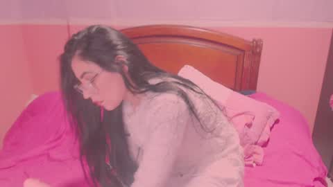 Snapshot of ary_z chatting on January 19, 2025, 3:29 am Ary online show from January 19, 2025, 3:29 am