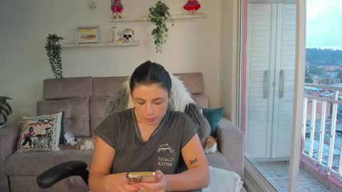 onlyfansarya 44 online show from December 20, 2024, 10:43 pm