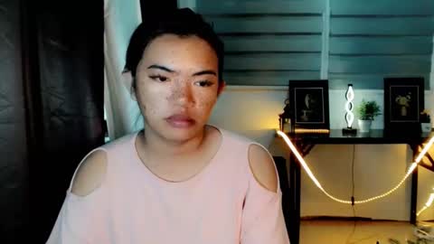 ARYA online show from April 12, 2026, 1:32 am